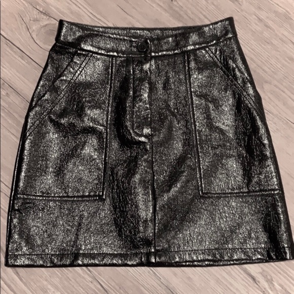 Boohoo faux leather latex mini skirt w pockets - Picture 5 of 7
